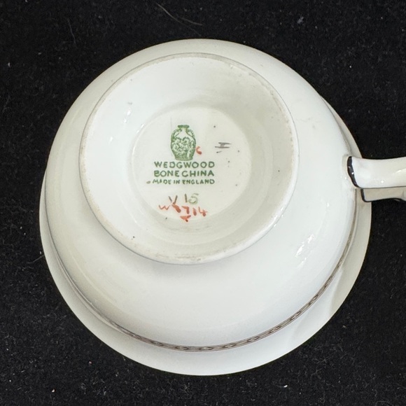 Wedgwood White Bone China Teacup - Picture 4 of 6